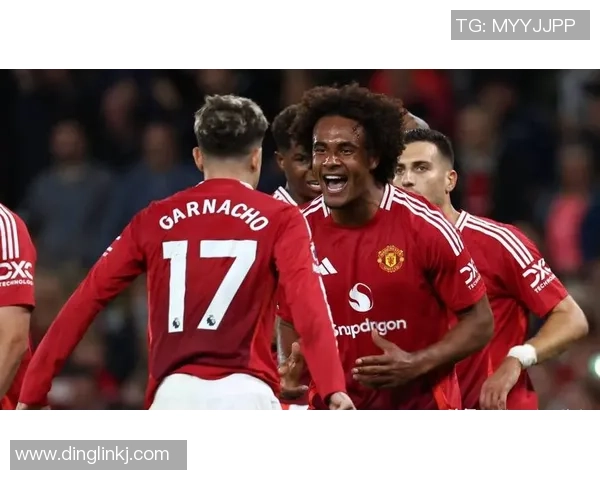 足球明星瞬间定格精彩瞬间展现球场魅力与激情的连拍图片合集